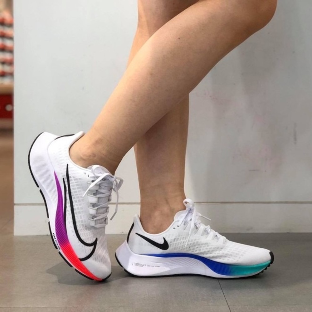 Nike Air Zoom Pegasus 37 White Multi Flash Crimson - Picture 2 of 8